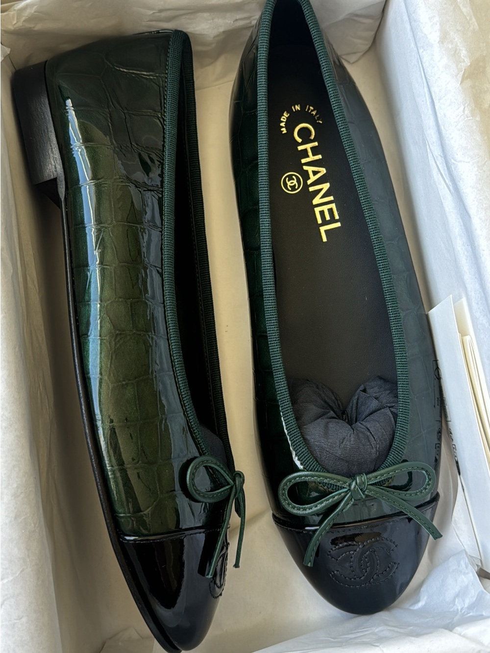 CHANEL Dark Green Patent Croc-Embossed Ballet Flats
